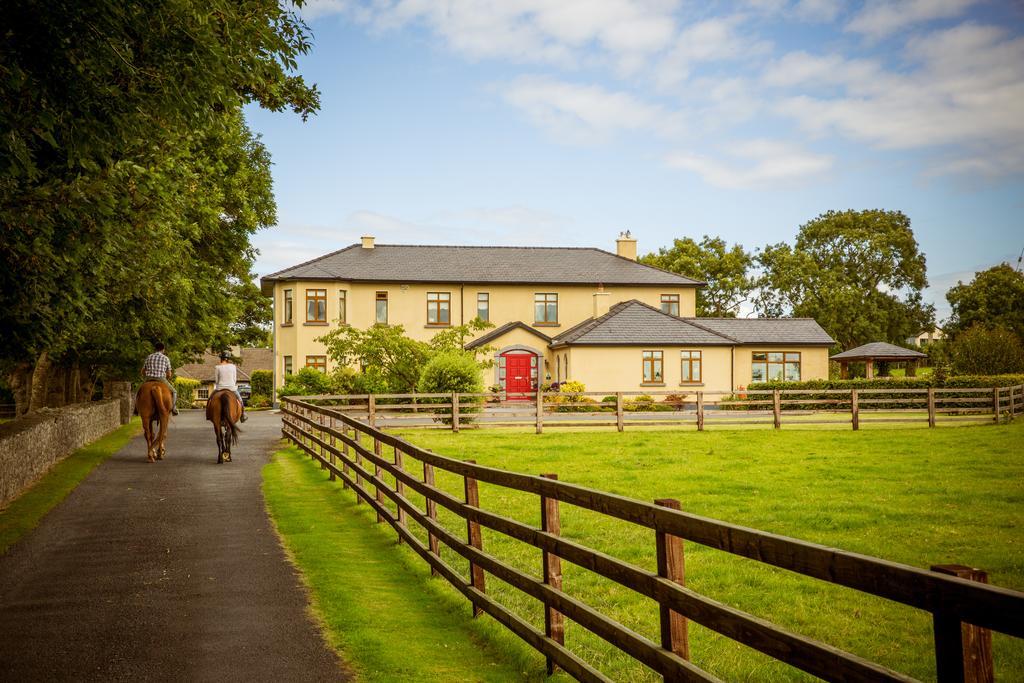 Cahergal Farmhouse B&B Newmarket-on-Fergus Dış mekan fotoğraf